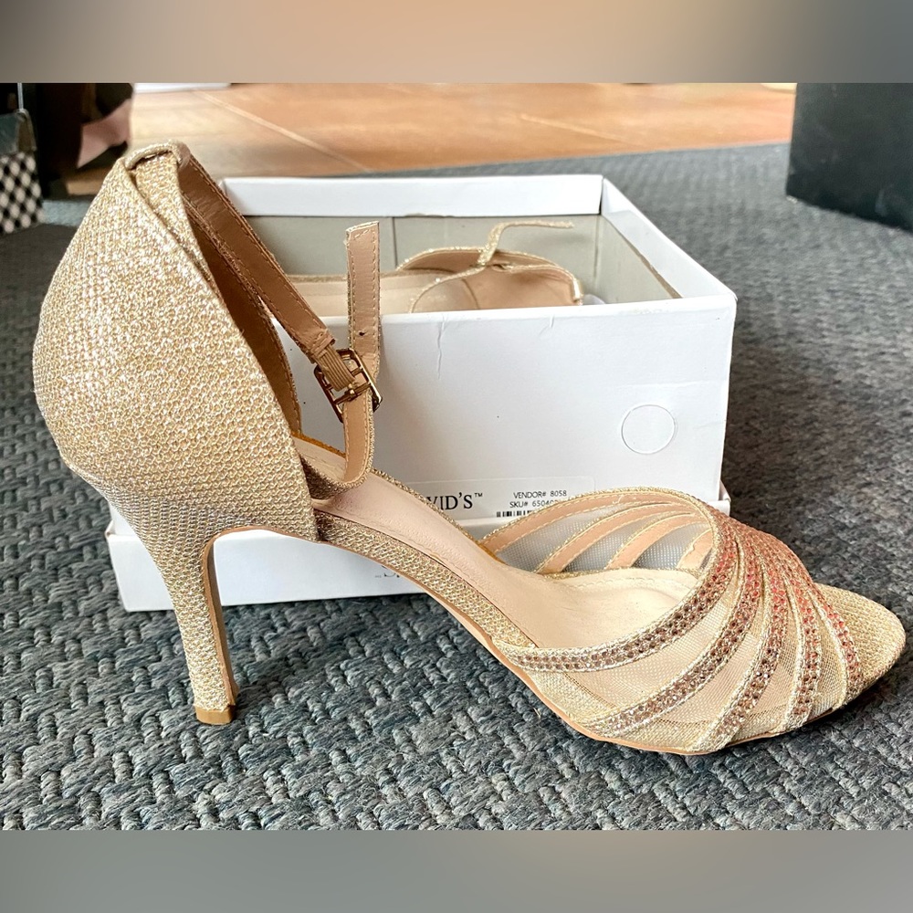 David’s Golden bridal shoes